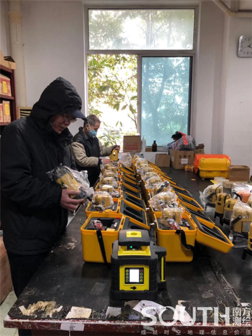 ̫������tyc4633